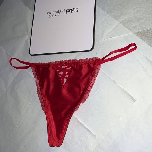 (L) Victoria’s Secret Holiday Red THONG Lace Underwear - Picture 2 of 11